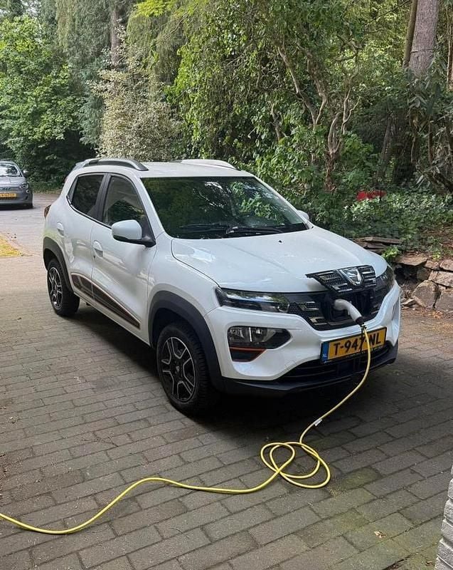 Gebruikt 2021 Dacia Spring Hatchback | € 8.350 (Goede deal) - Afbeelding 1/4