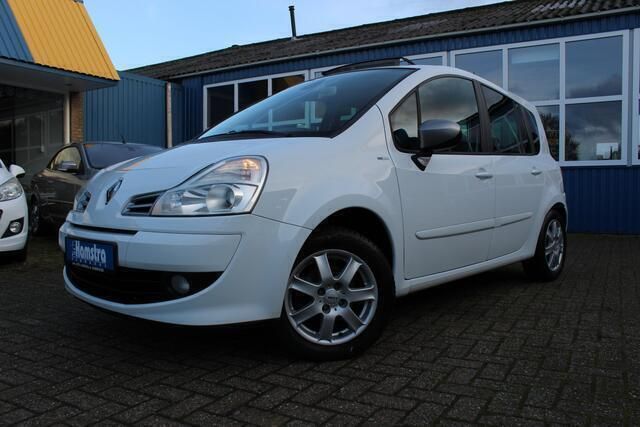 Wit Gebruikt 2012 Renault Grand Modus Night&Day MPV | € 5.444 (Iets duurder) - Afbeelding 1/4