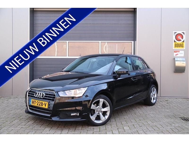 Zwart Gebruikt 2016 Audi A1 Sport Hatchback | € 13.995 (Eerlijke prijs) - Afbeelding 1/4