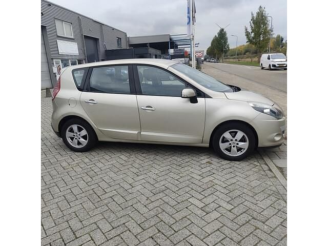 Occasion Renault Scénic III Dynamique 131 PK (96 kW) 2009 Beige MPV