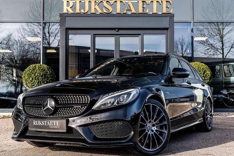 Zwart (metallic) Gebruikt 2017 Mercedes C43 AMG AMG Stationwagen | € 26.900 (Eerlijke prijs) - Afbeelding 1/4