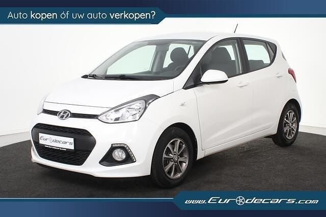 Wit Gebruikt 2014 Hyundai i10 Hatchback | € 6.900 (Eerlijke prijs) - Afbeelding 1/4