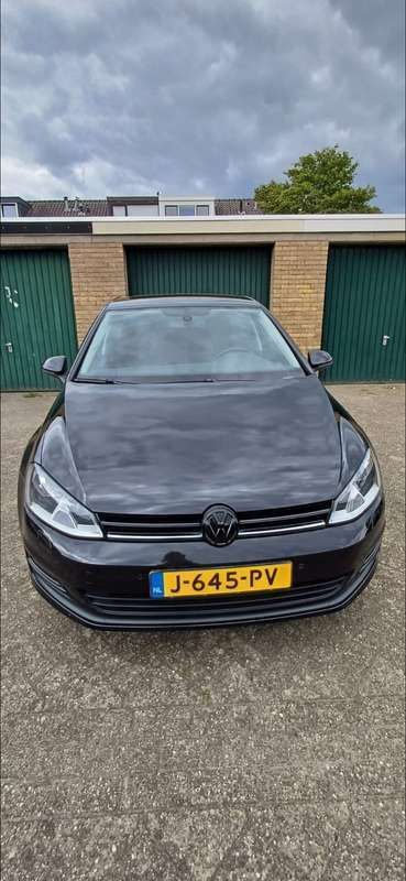 Zwart Gebruikt 2014 VW Golf VII Stationwagen | € 8.999 (Eerlijke prijs) - Afbeelding 1/4