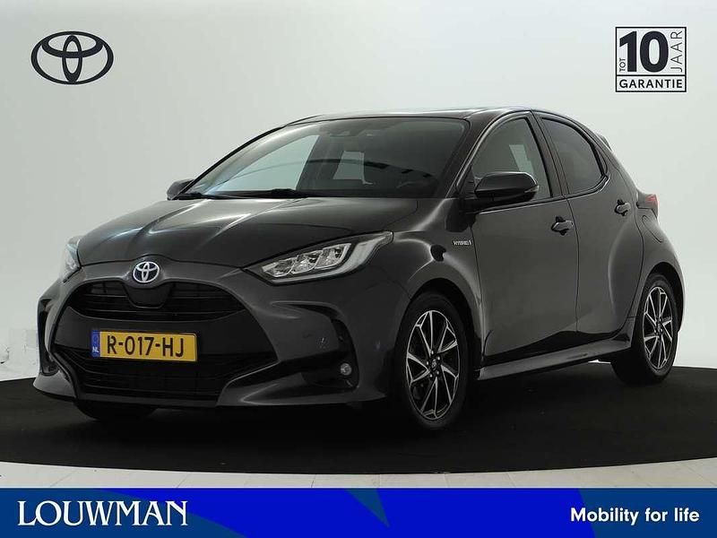 Grijs Gebruikt 2021 Toyota Yaris Hybrid Limited Hatchback | € 21.490 (Eerlijke prijs) - Afbeelding 1/3