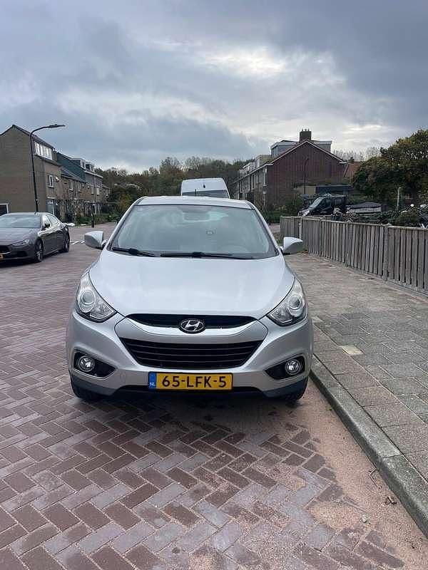Grijs Gebruikt 2010 Hyundai ix35 Dynamiq SUV | € 5.100 (Goede deal) - Afbeelding 1/4