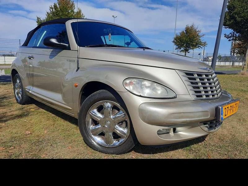 Occasion Chrysler PT Cruiser Limited 143 PK (105 kW) 2005 Geel Cabriolet