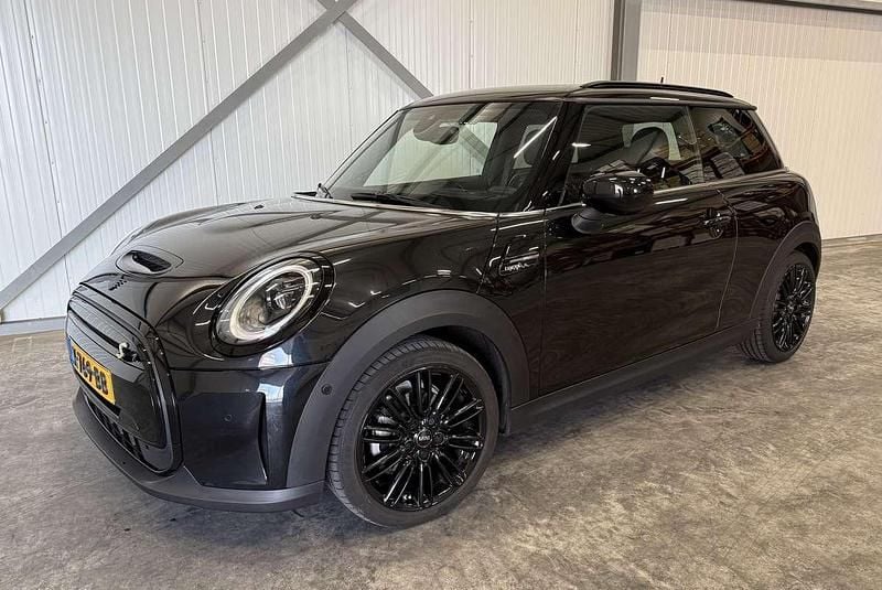 Occasion Mini Cooper SE 135 kW (184 PK) 2023 Zwart Hatchback