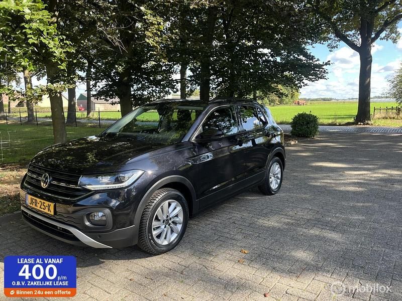 Zwart Gebruikt 2023 VW T-Cross Life SUV | € 24.950 (Eerlijke prijs) - Afbeelding 1/4