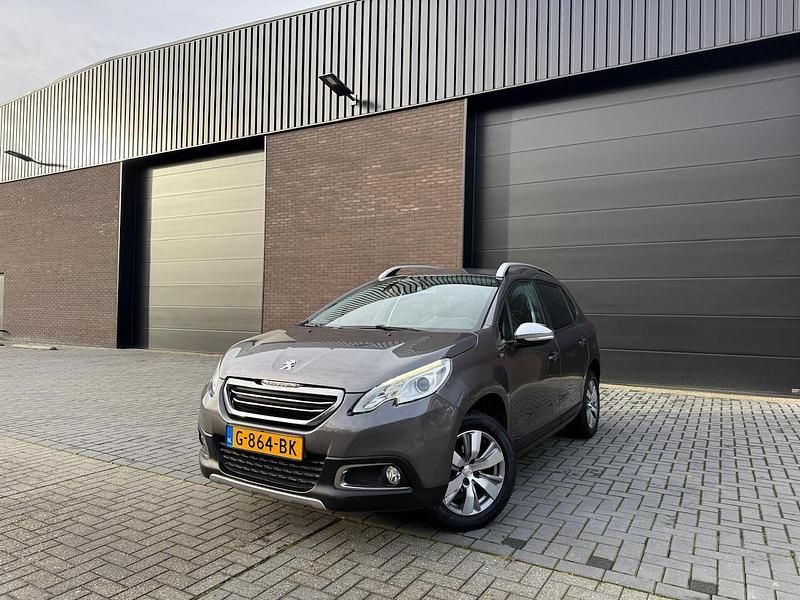 Grijs Occasion 2016 Peugeot 2008 Allure SUV | € 7.450 (Goede deal) - Afbeelding 1/4