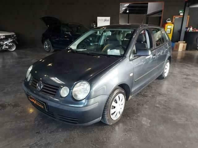 Occasion VW Polo 63 PK (46 kW) 2004 Grijs Sedan