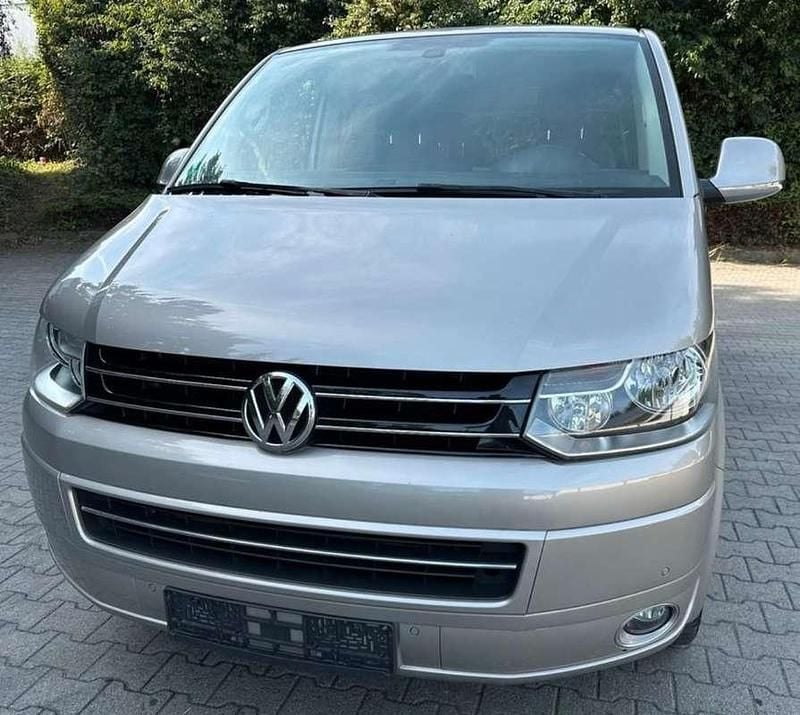 Beige Occasion 2015 VW Transporter Van | € 8.600 - Afbeelding 1/4