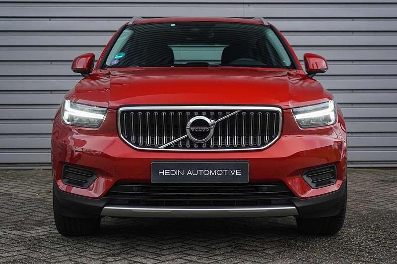 Occasion Volvo XC40 Inscription 211 PK (155 kW) 2022 Oranje SUV