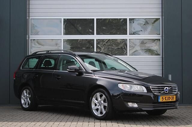 Zwart Gebruikt 2014 Volvo V70 Stationwagen | € 14.450 (Eerlijke prijs) - Afbeelding 1/4