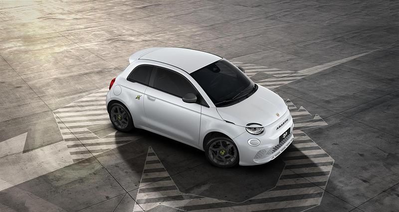 Nieuw Fiat 500e Abarth 114 kW (155 PK) 2025 Wit Hatchback