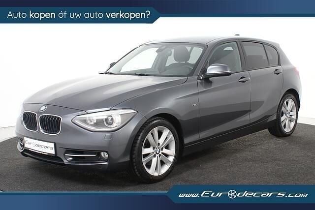 Grijs Gebruikt 2011 BMW 118 Hatchback | € 5.800 (Goede deal) - Afbeelding 1/4
