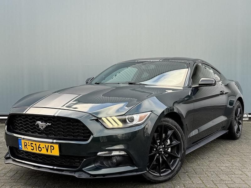 Groen Gebruikt 2018 Ford Mustang Fastback Coupé | € 32.899 (Eerlijke prijs) - Afbeelding 1/3