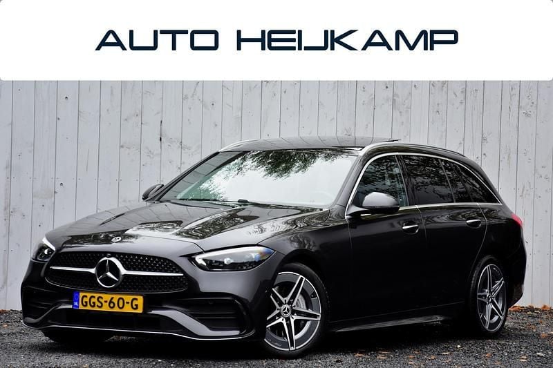 Grijs Gebruikt 2024 Mercedes C180 AMG line Stationwagen | € 44.950 (Eerlijke prijs) - Afbeelding 1/4