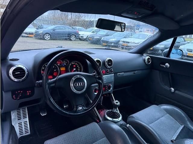 Occasion Audi TT 180 PK (132 kW) 1998 Zwart Hatchback