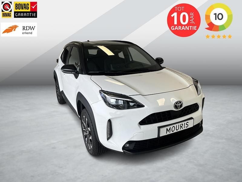 Wit Gebruikt 2024 Toyota Yaris Cross Team SUV | € 32.450 (Eerlijke prijs) - Afbeelding 1/4