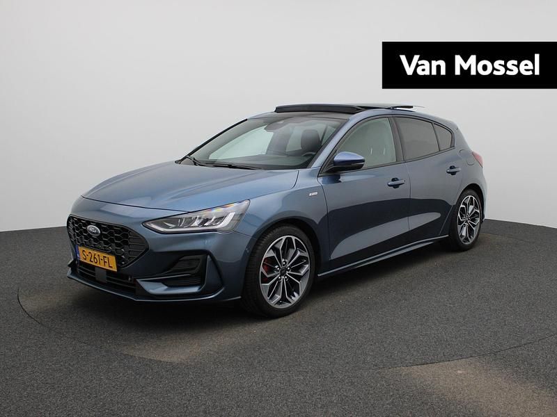 Blauw Occasion 2023 Ford Focus ST-Line X Hatchback | € 22.400 (Eerlijke prijs) - Afbeelding 1/4