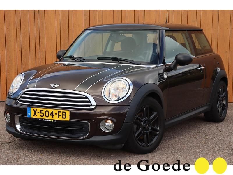 Bruin Gebruikt 2010 Mini ONE Hatchback | € 5.940 (Iets duurder) - Afbeelding 1/4