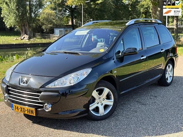 Zwart Gebruikt 2007 Peugeot 307 Griffe Stationwagen | € 1.499 (Eerlijke prijs) - Afbeelding 1/4
