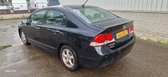 Zwart Gebruikt 2009 Honda Civic Hybrid Sedan | € 3.000 (Goede deal) - Afbeelding 1/3