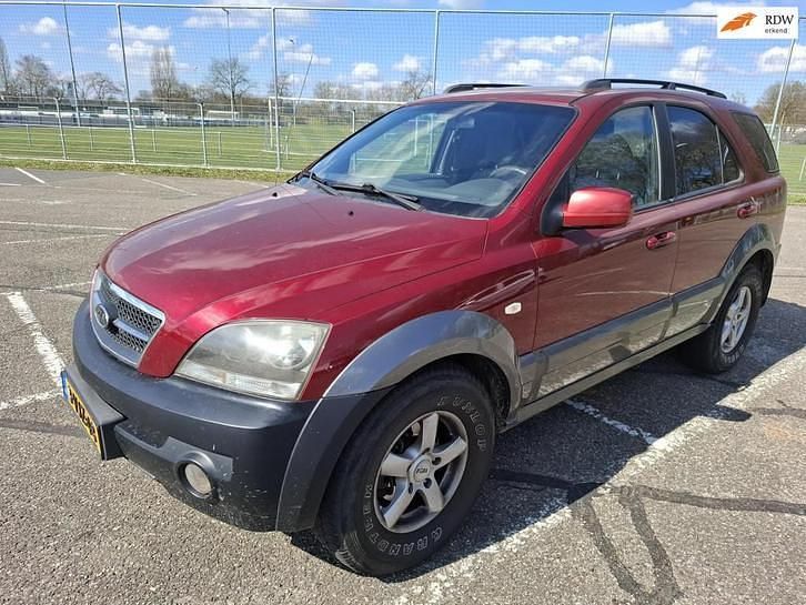 Gebruikt 2006 Kia Sorento Comfort SUV | € 2.000 (Eerlijke prijs) - Afbeelding 1/4