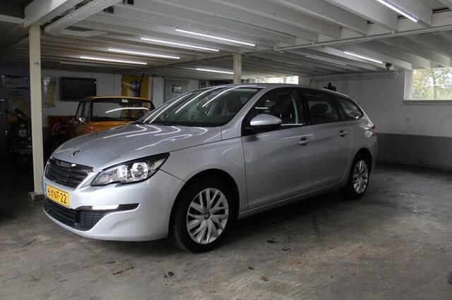 Grijs Gebruikt 2014 Peugeot 308 Stationwagen | € 6.250 (Eerlijke prijs) - Afbeelding 1/4