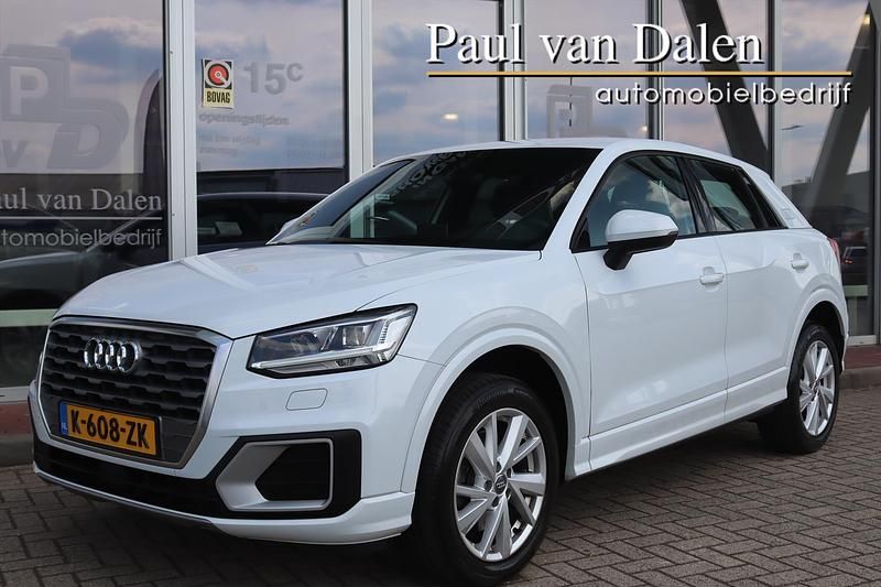 Wit Gebruikt 2017 Audi Q2 Premium SUV | € 19.900 (Eerlijke prijs) - Afbeelding 1/4
