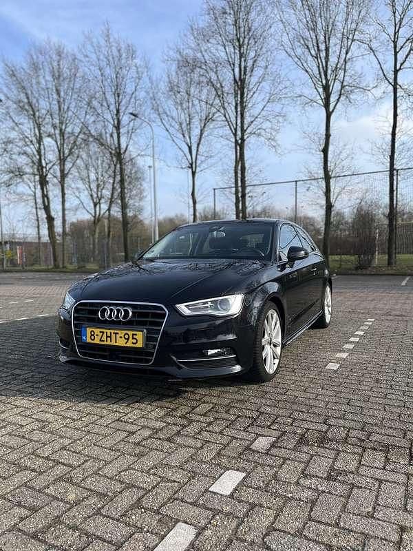 Occasion Audi A3 Attraction 110 PK (80 kW) 2013 Zwart Hatchback