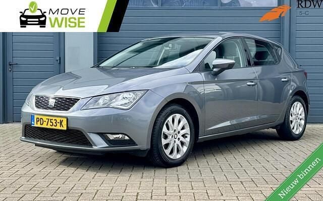 Grijs Gebruikt 2016 Seat Leon Business Hatchback | € 9.895 (Goede deal) - Afbeelding 1/4