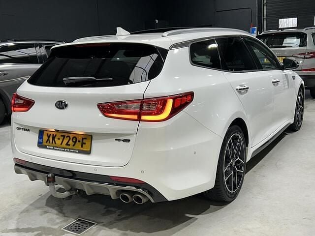 Occasion Kia Optima 179 PK (131 kW) 2019 Wit Stationwagen