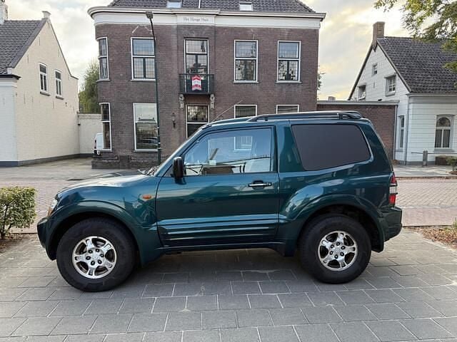 Groen Gebruikt 2000 Mitsubishi Pajero SUV | € 6.500 - Afbeelding 1/4