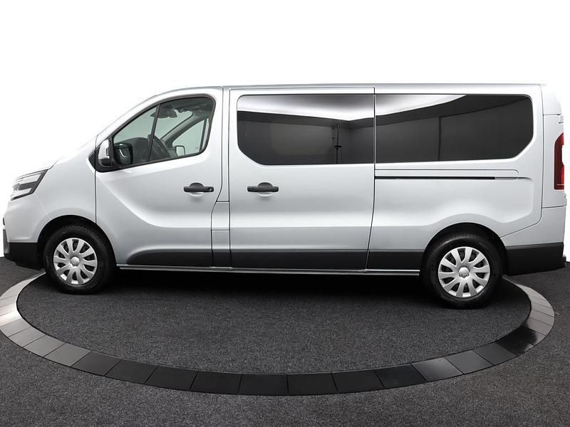 Occasion Nissan Primastar N-Connecta 170 PK (125 kW) 2024 Grijs MPV