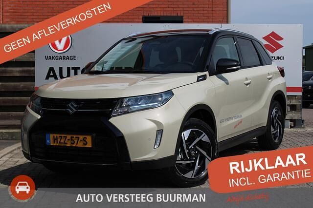 Bruin Nieuw 2025 Suzuki Vitara Style SUV | € 33.950 - Afbeelding 1/4