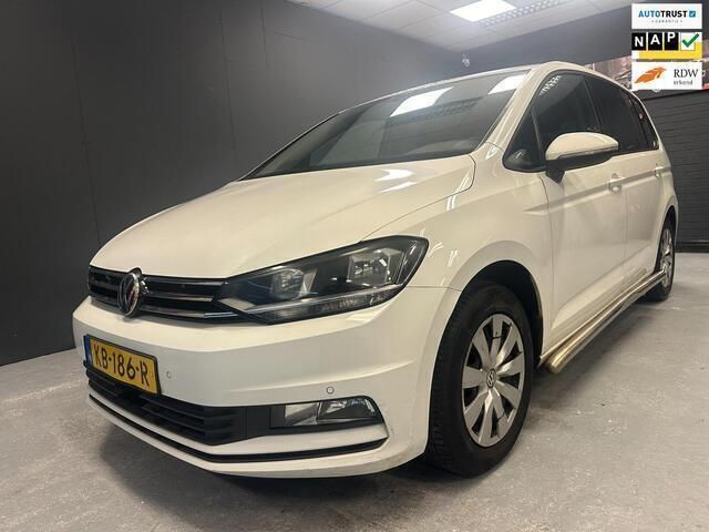 Wit Gebruikt 2016 VW Touran MPV | € 9.999 (Super prijs) - Afbeelding 1/4