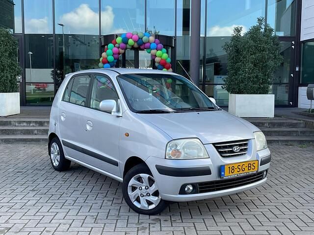 Grijs Gebruikt 2005 Hyundai Atos Dynamiq Hatchback | € 1.399 - Afbeelding 1/4