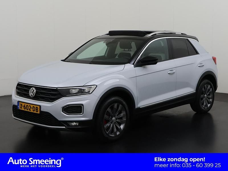 Wit Gebruikt 2019 VW T-Roc Business SUV | € 23.945 (Eerlijke prijs) - Afbeelding 1/4