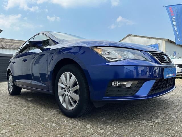 Occasion Seat Leon Style 110 PK (80 kW) 2017 Blauw Hatchback