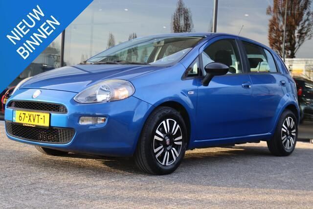 Blauw Gebruikt 2012 Fiat Punto Evo Easy Hatchback | € 4.850 (Eerlijke prijs) - Afbeelding 1/4