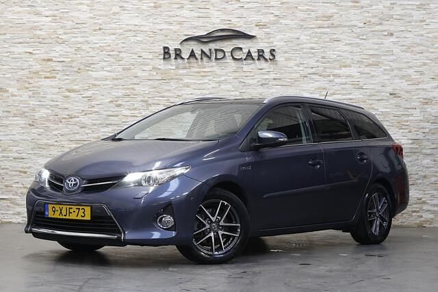 Blauw Gebruikt 2014 Toyota Auris Touring Sports Stationwagen | € 14.999 (Eerlijke prijs) - Afbeelding 1/4