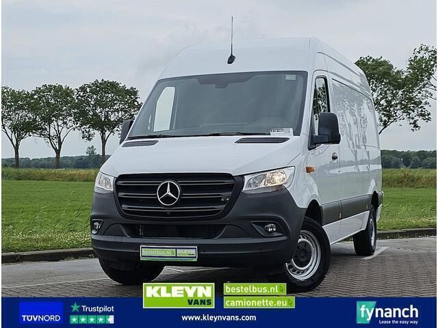 N.v.t. Gebruikt 2023 Mercedes Sprinter Van | € 29.900 (Super prijs) - Afbeelding 1/3