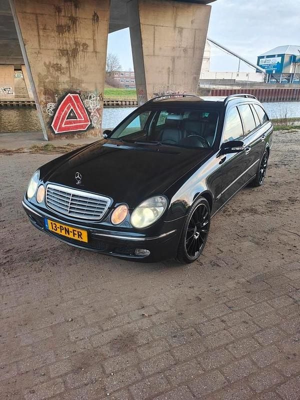 Occasion 2004 Mercedes E500 | € 7.995 (Eerlijke prijs) - Afbeelding 1/4