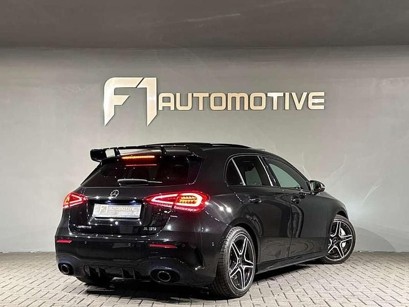 Occasion Mercedes A35 AMG AMG 306 PK (225 kW) 2019 Zwart Hatchback