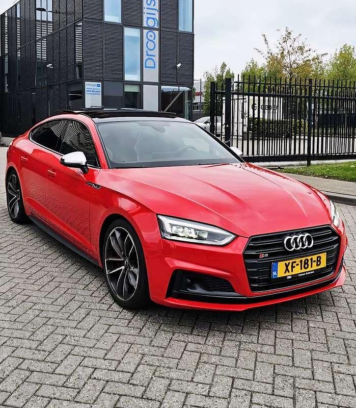 Rood Gebruikt 2017 Audi S5 Hatchback | € 37.500 (Eerlijke prijs) - Afbeelding 1/4
