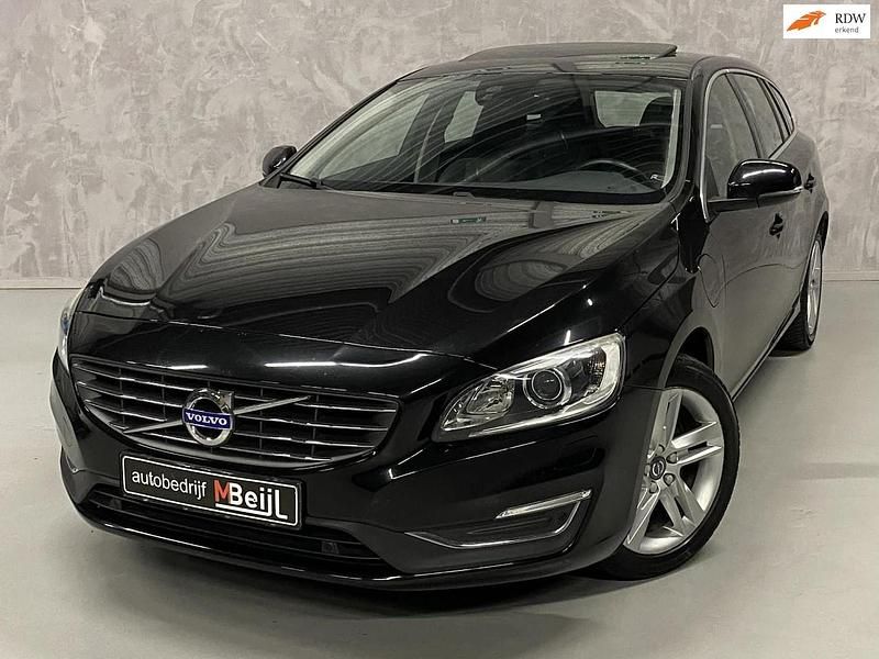 Zwart Gebruikt 2015 Volvo V60 Summum Stationwagen | € 8.495 (Super prijs) - Afbeelding 1/4