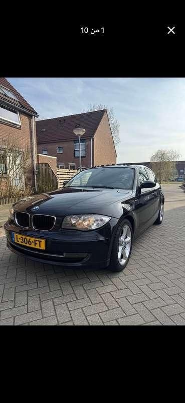 Zwart Gebruikt 2008 BMW 118 Hatchback | € 3.500 (Eerlijke prijs) - Afbeelding 1/4