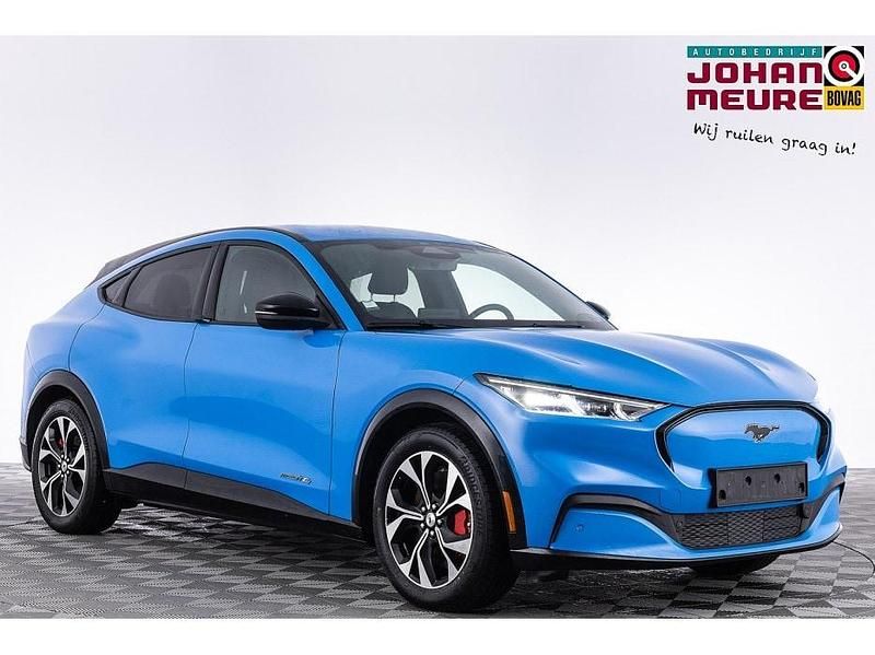 Blauw Occasion 2023 Ford Mustang Premium SUV | € 29.890 (Super prijs) - Afbeelding 1/4