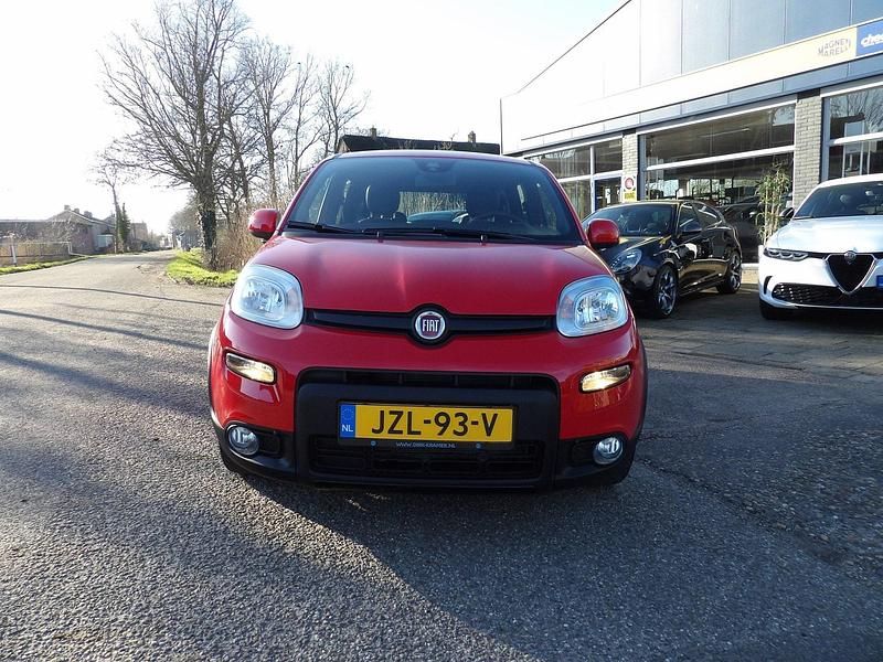 Occasion Fiat Panda Cross Cross 69 PK (50 kW) 2022 Rood Hatchback
